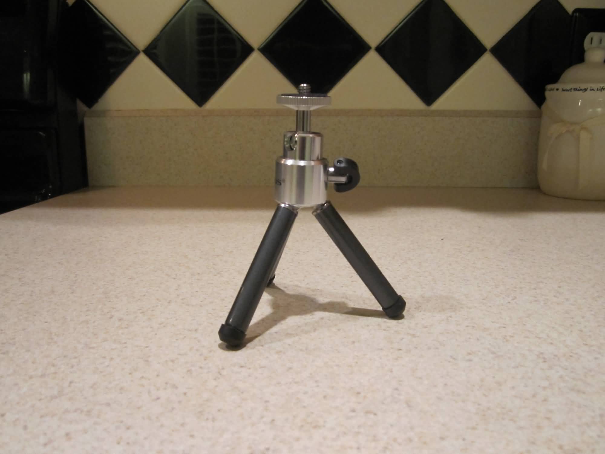 Click image for larger version. 

Name:	03-jeep-tripod.JPG 
Views:	699 
Size:	99.9 KB 
ID:	9866
