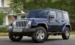 2012-Jeep-Wrangler-Freedom-edition.jpg