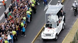 pope-drives-a-jeep.jpg