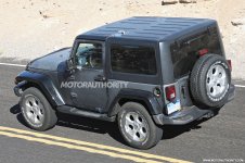 2018-jeep-wrangler-test-mule-spy-shots--image-via-s-baldauf-sb-medien_100525764_h.jpg