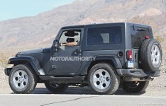 2018-jeep-wrangler-test-mule-spy-shots--image-via-s-baldauf-sb-medien_100525772_h.jpg