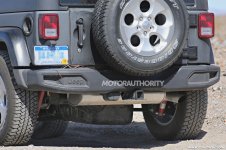 2018-jeep-wrangler-test-mule-spy-shots--image-via-s-baldauf-sb-medien_100525774_h.jpg