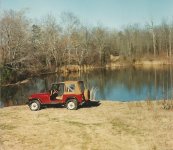 Jeep-lake.jpg