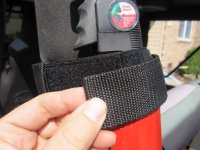 2010-08-28 007_jeep_fire_extinguisher.JPG