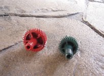 8-compair-speedo-gears.JPG