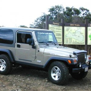 Corral_Canyon_Trailhead-2