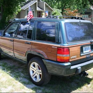 Grand Wagoneer