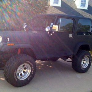 yj black jeep