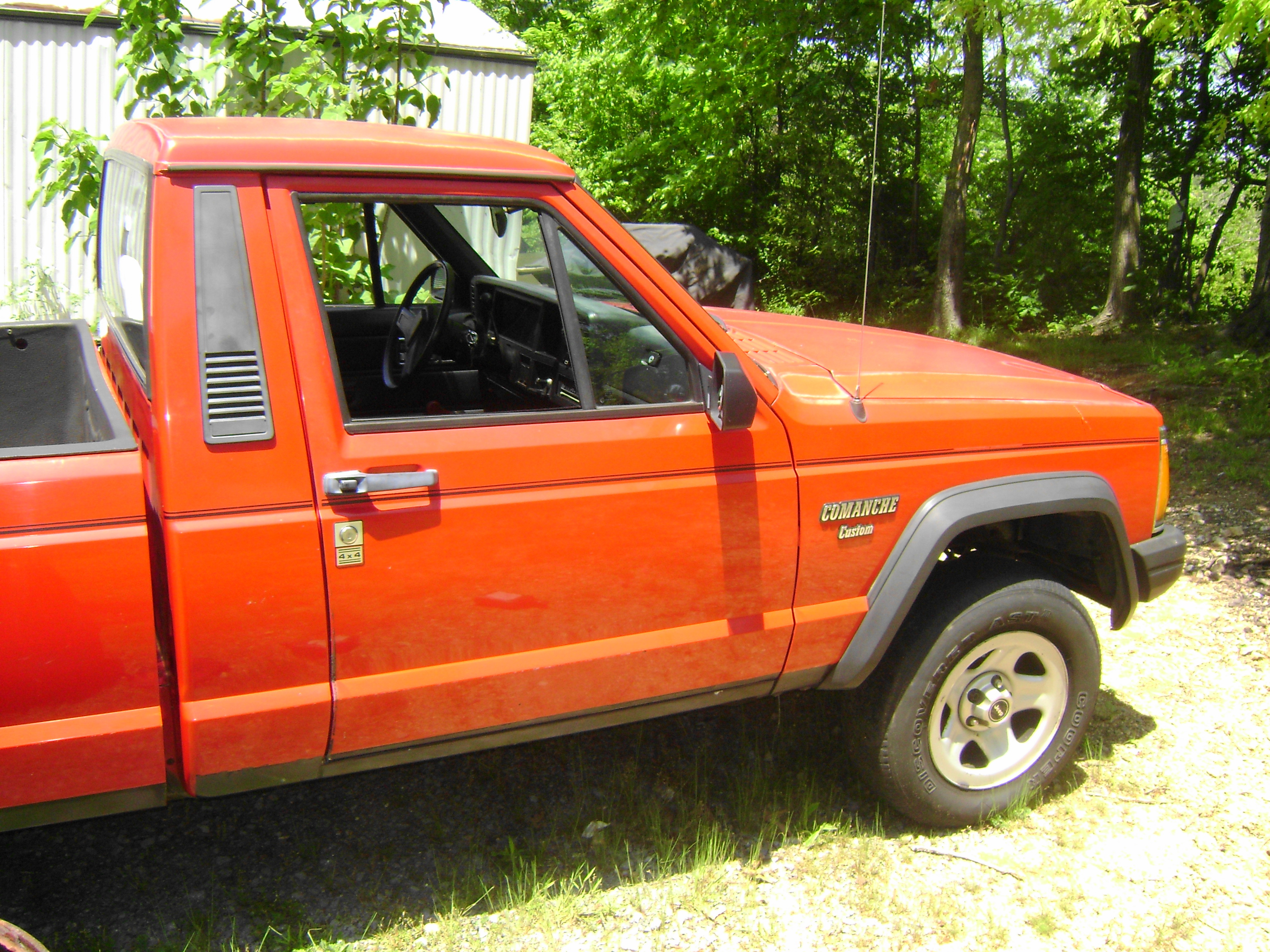 1986 Jeep Comanche MJ Custom 4x4