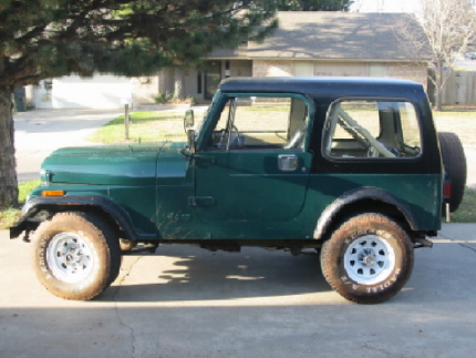 How the '83 CJ-7 looked when I bought it.