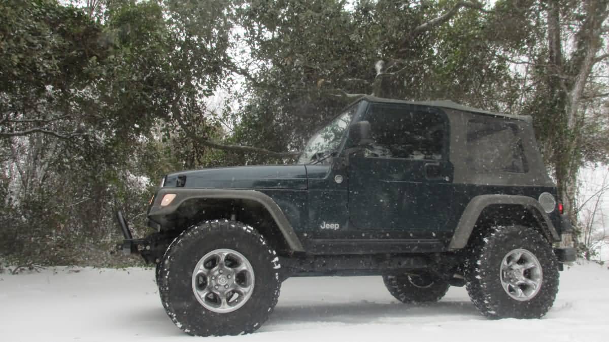IMG_4863_jeep-snow