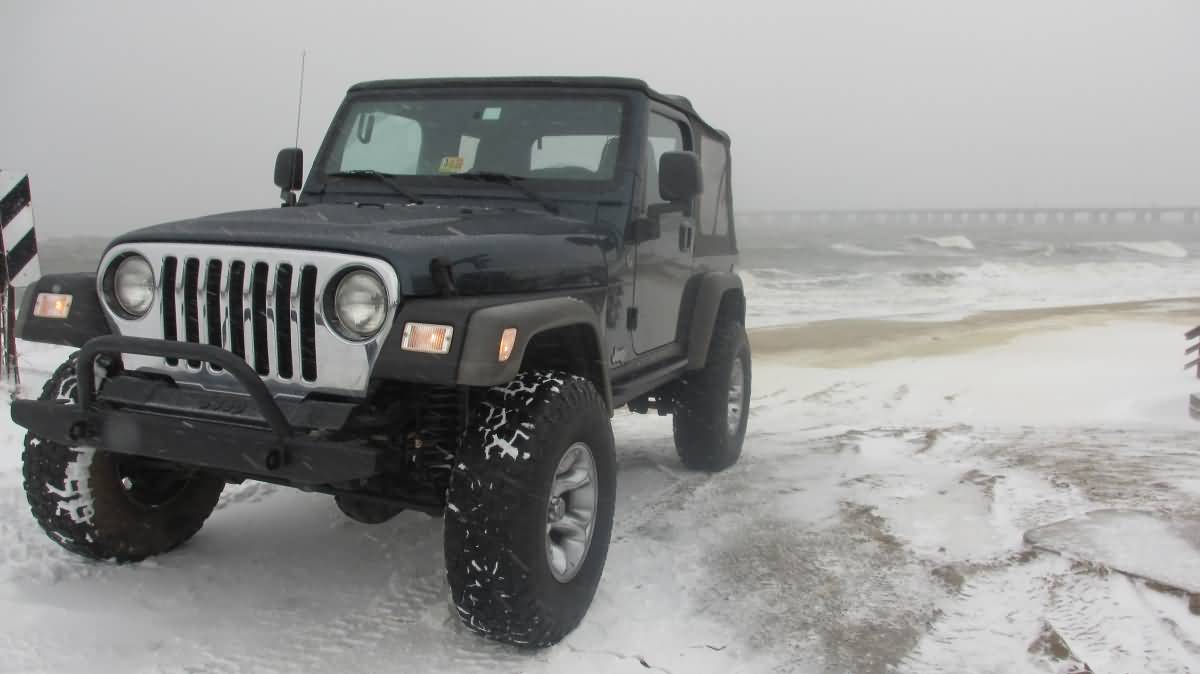 IMG_4866_jeep-snow