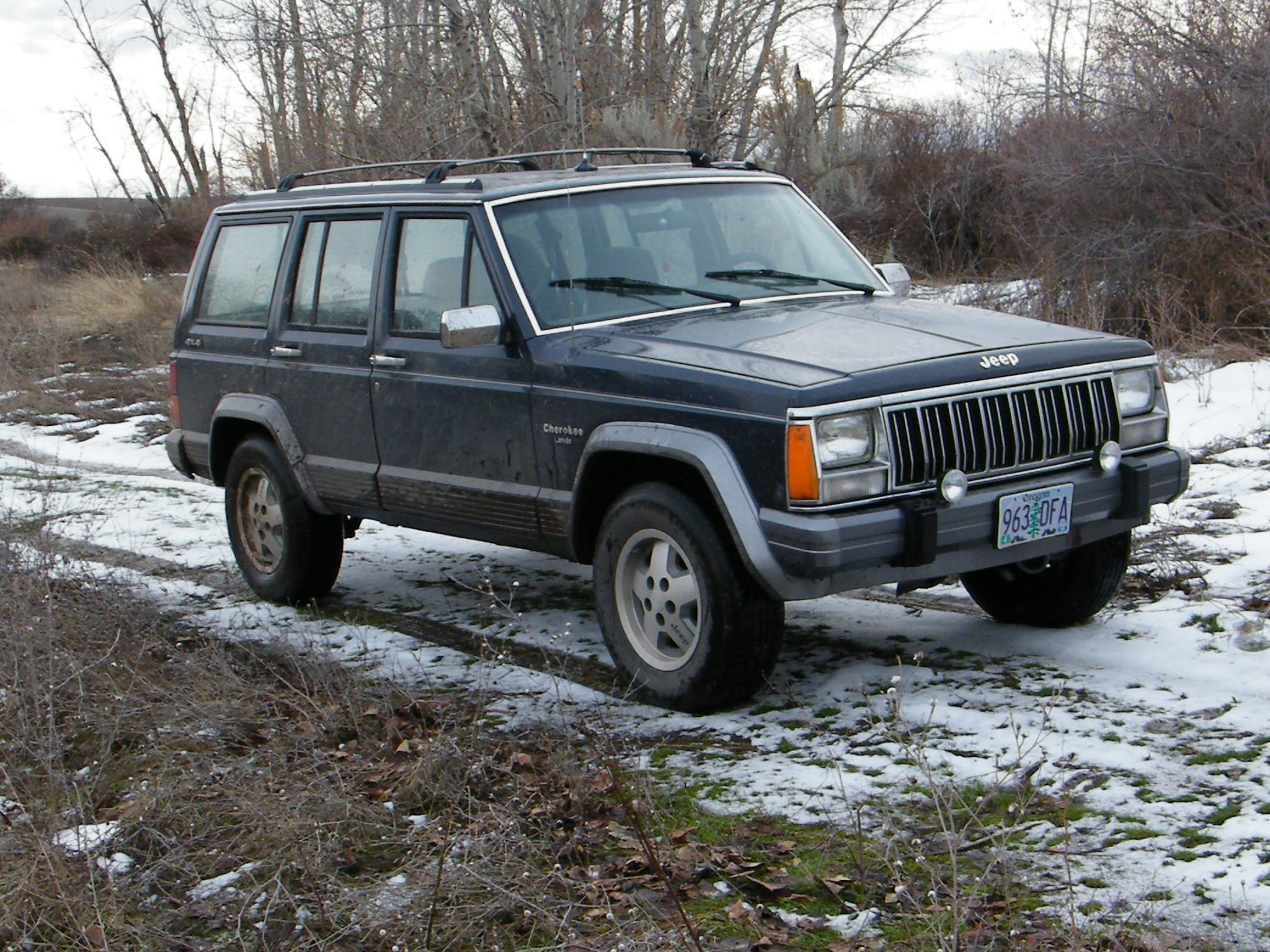 parked on the Oregon trail crossing in Echo